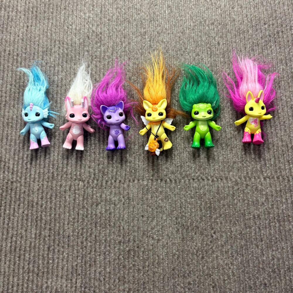 Zelfs Lot of 6 Zelfs and One Incomplete Treehouse